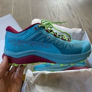 New! 🏔️🥾 La Sportiva Womens Trail Running Hiking Shoes  size 40.5